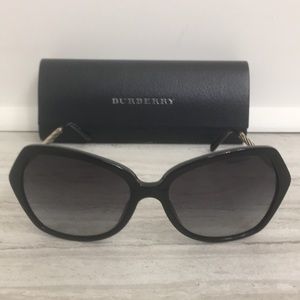 Burberry sunglasses